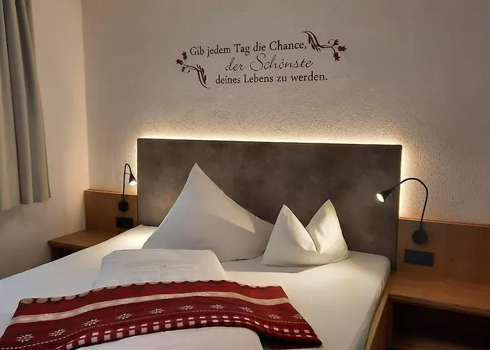 Haus Olympia Апартаменты *